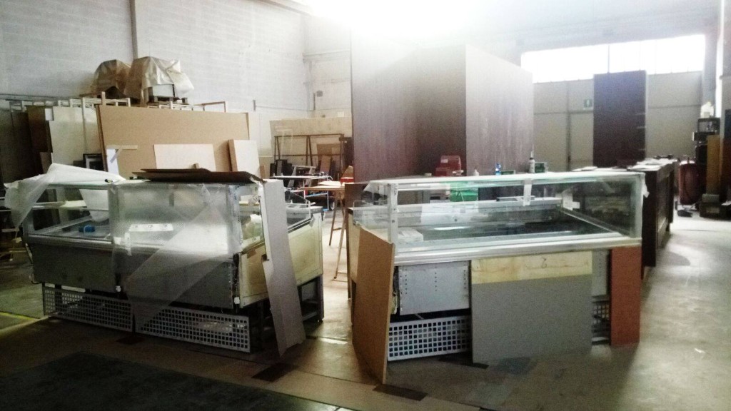 Les Affranchis Strasburgo– arredo realizzato da Cassani SRL