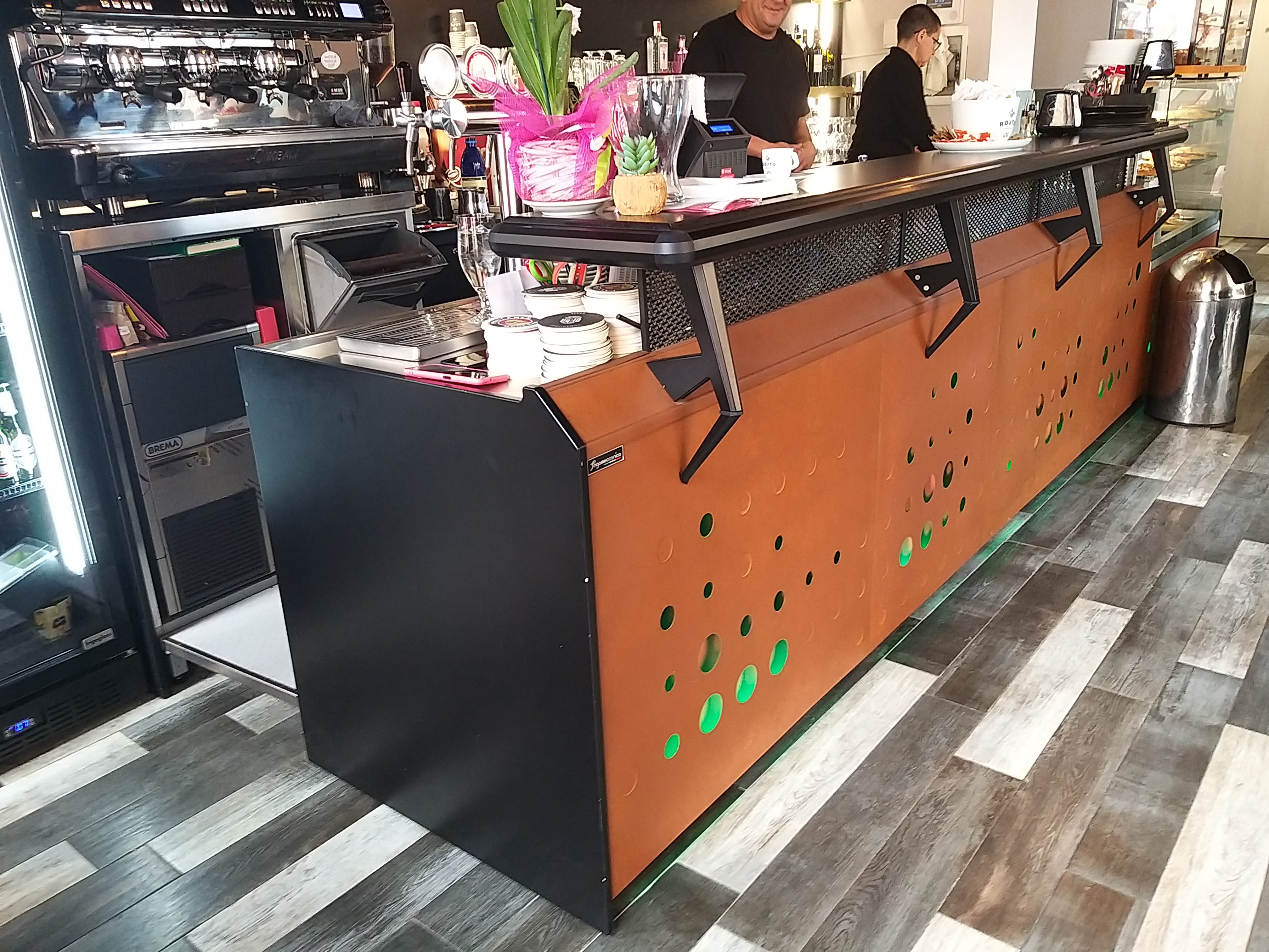 Madama Dorè Sanremo– arredo realizzato da Cassani SRL